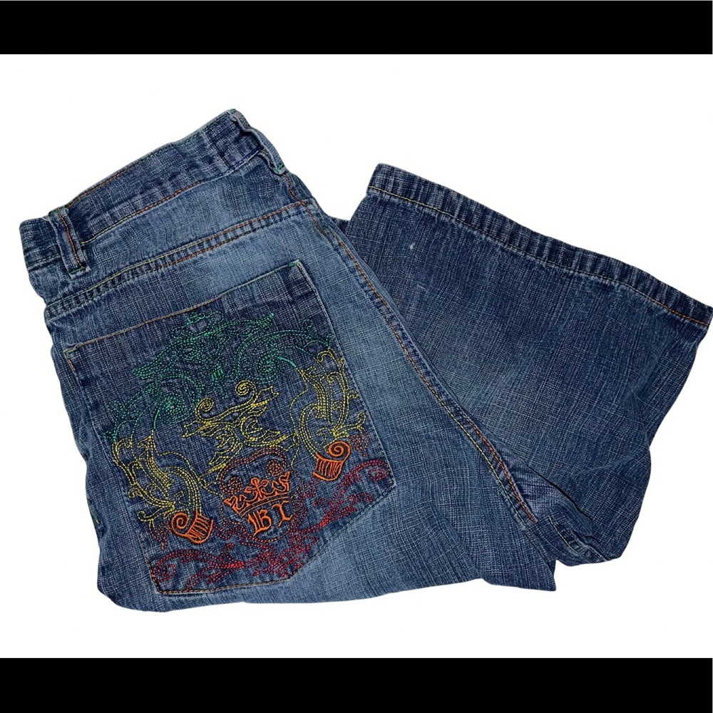 Brooklyn Xpress Vintage Jean Shorts with Embroidered pockets, 36 Waist